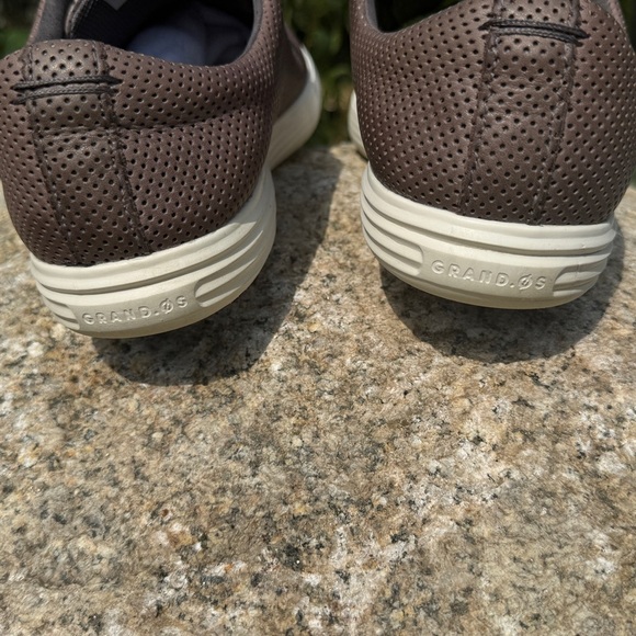 Cole Haan Crosscourt II Sneaker Mens Size 9 Grey Perforated Leather Casual Shoes - Picture 4 of 10
